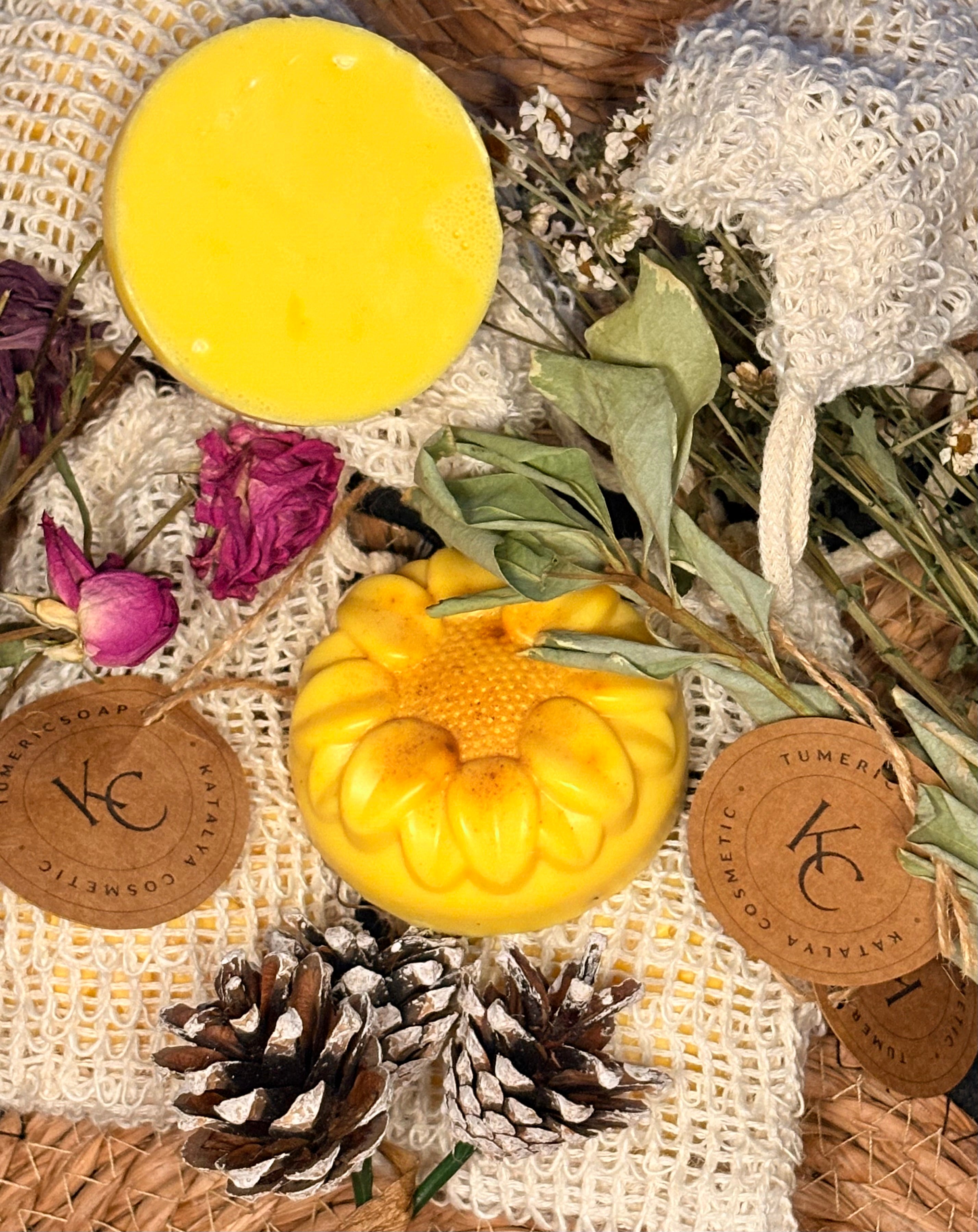 Savon au curcuma et miel